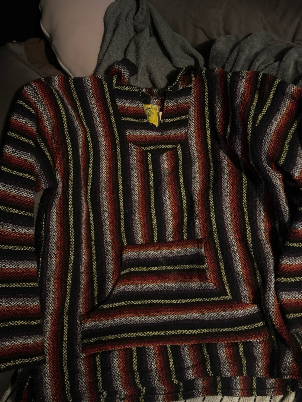 Iguana Jack Baja Pullover in Black, Red & Green